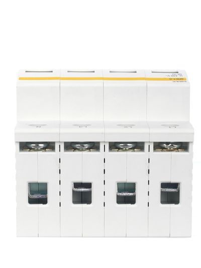 KARAT Ограничитель импульсного перенапряжения ОПС1-C 4P In=20кА Un=400В Im=40кА IEK