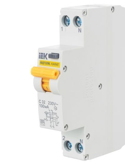 Выключатель автоматический дифференциального тока АВДТ32МL C32 100мА KARAT IEK