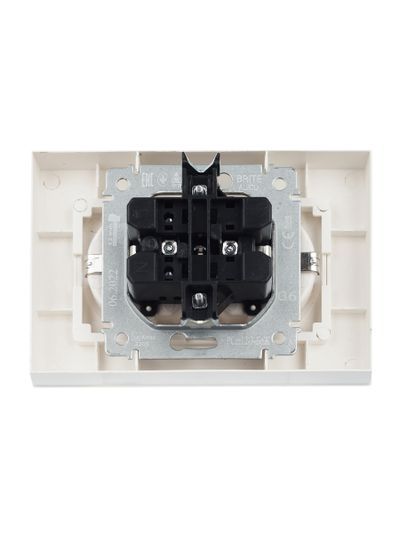 BRITE Розетка 2-местная с заземлением с защитными шторками 16А в сборе РСш12-3-БрЖ жемчуг IEK