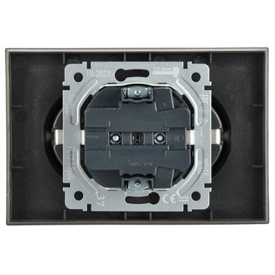 BRITE Розетка 2-местная с заземлением без защитных шторок 16А в сборе РС12-3-БрШ шампань IEK