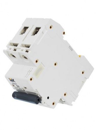 ARMAT Автоматический выключатель M06N 2P C 1А IEK