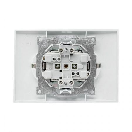 Валенсия розетка 2-местная с/з 16А белая с защ. штор. EKF