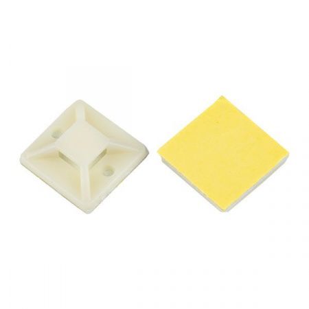 Площадка самоклеящаяся (30x30мм.) белая (100шт.) EKF PROxima